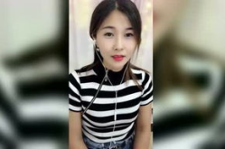小闲娱乐圈,揭秘明星幕后故事，带你走进璀璨星光背后的世界